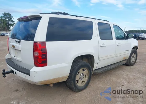 2013 Chevrolet Suburban 1500 Lt z USA, uszkodzony, nr VIN 1GNSCJE09DR179419